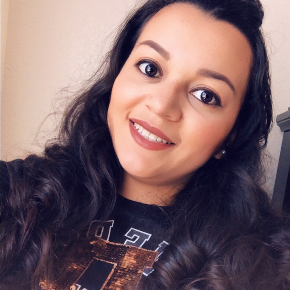Meet your Posher, Patricia